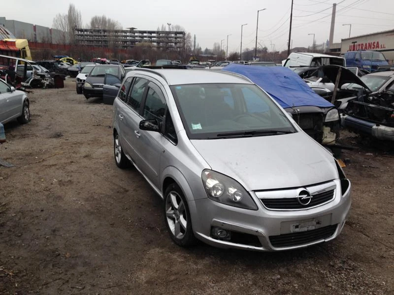 Opel Zafira 1.9cdti НА ЧАСТИ - [1] 