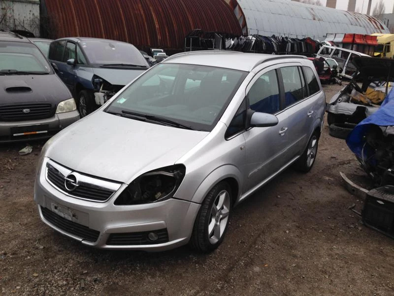 Opel Zafira 1.9cdti НА ЧАСТИ - изображение 2