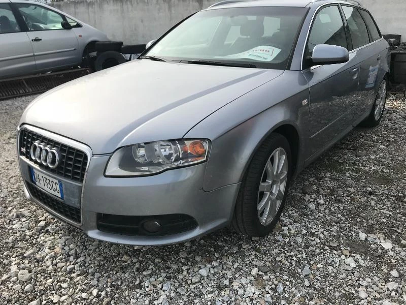 Audi A4 S line  - изображение 4