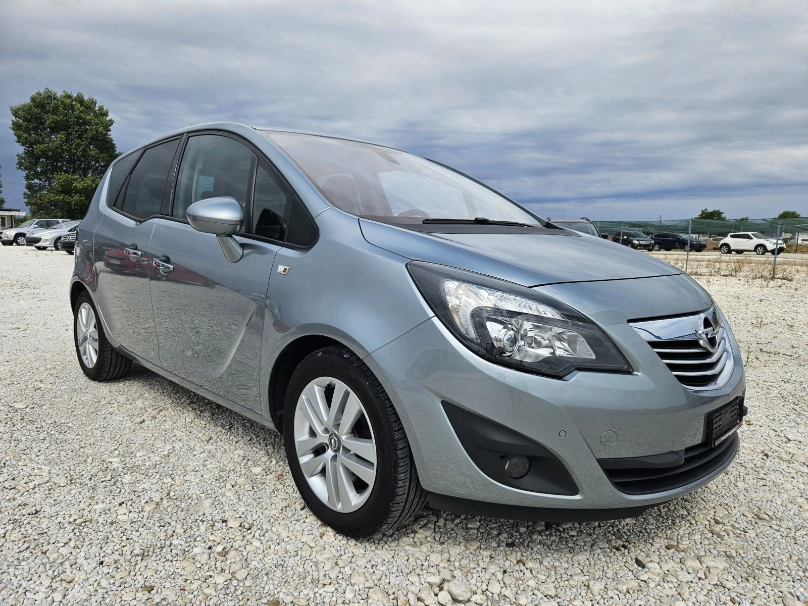 Opel Meriva 1.4 TURBO 140к.с - изображение 2