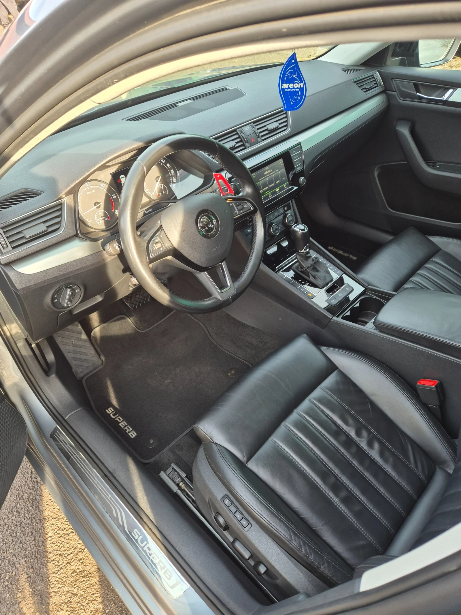 Skoda Superb 2.0 TDI | Mobile.bg — изображение 14