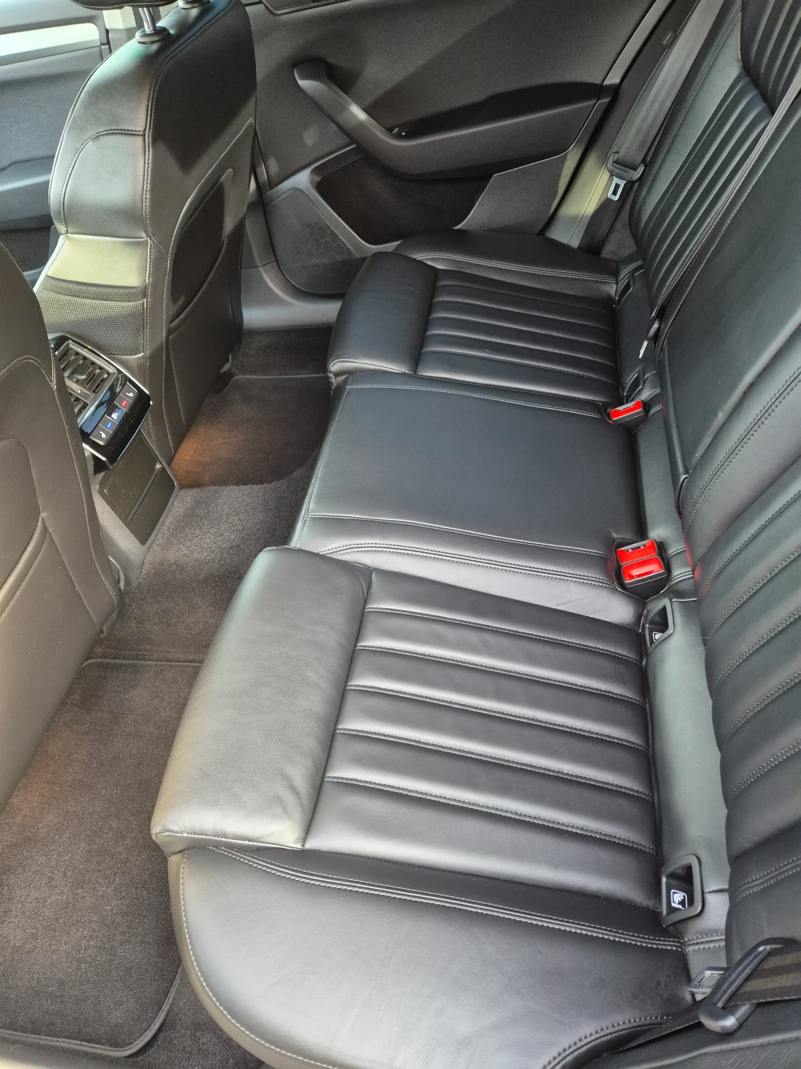 Skoda Superb 2.0 TDI | Mobile.bg — изображение 12