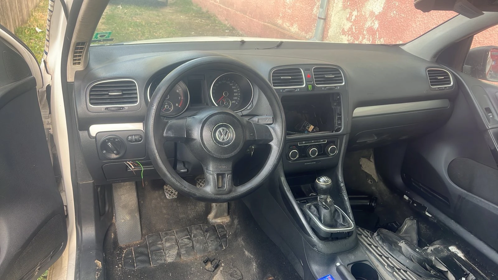 VW Golf 1.4 БЕНЗИН - изображение 2