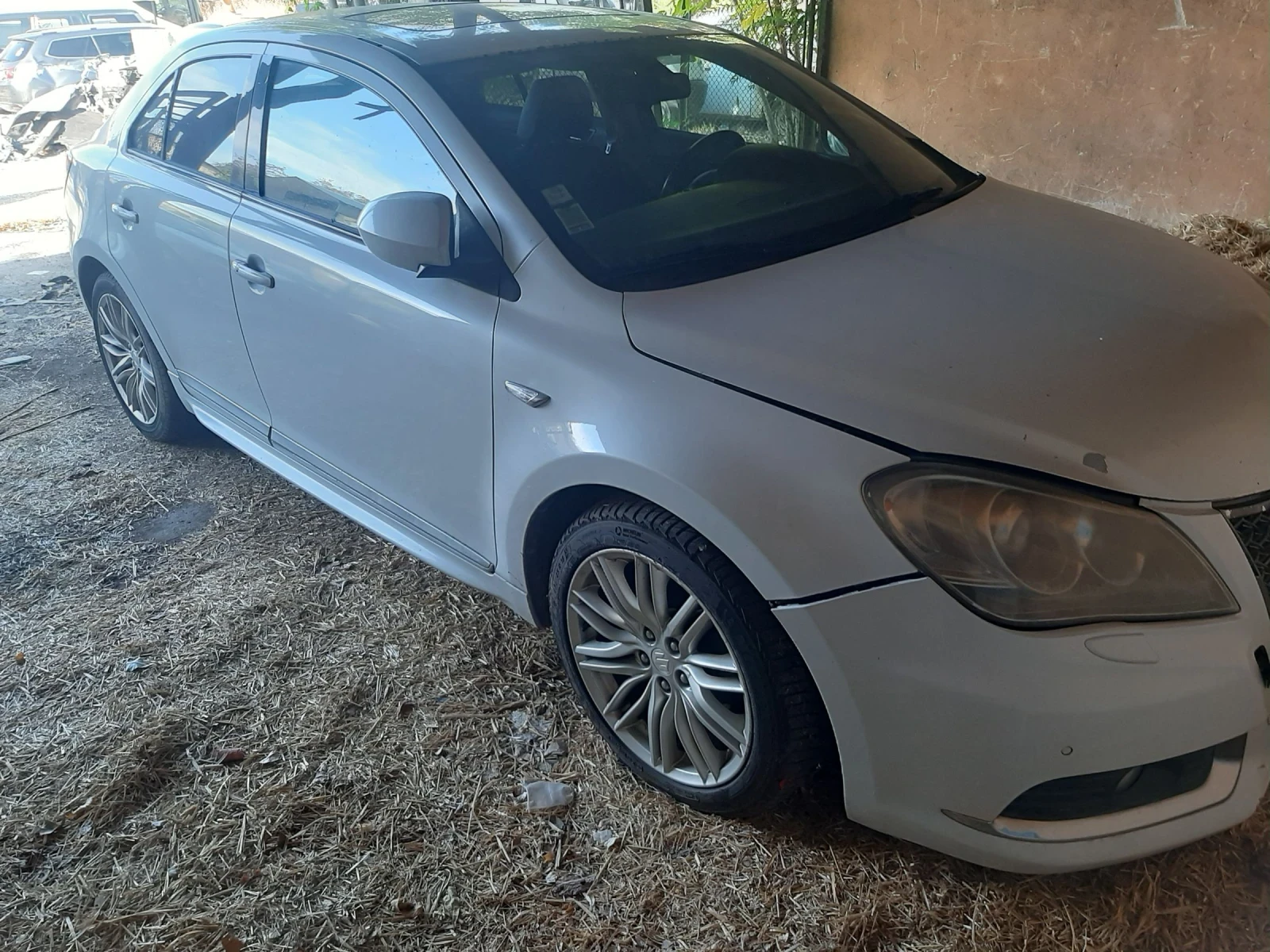 Suzuki Kizashi 2.4 sport - изображение 9