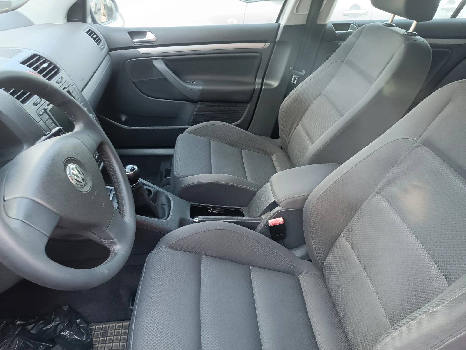 VW Golf 2.0TDI 140Kc 6ck Highline | Mobile.bg   13