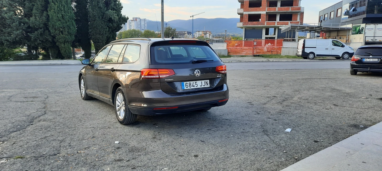 VW Passat B8/2.0 TDI 150 к.с/Keyless/Dynaudio/Navi - изображение 4