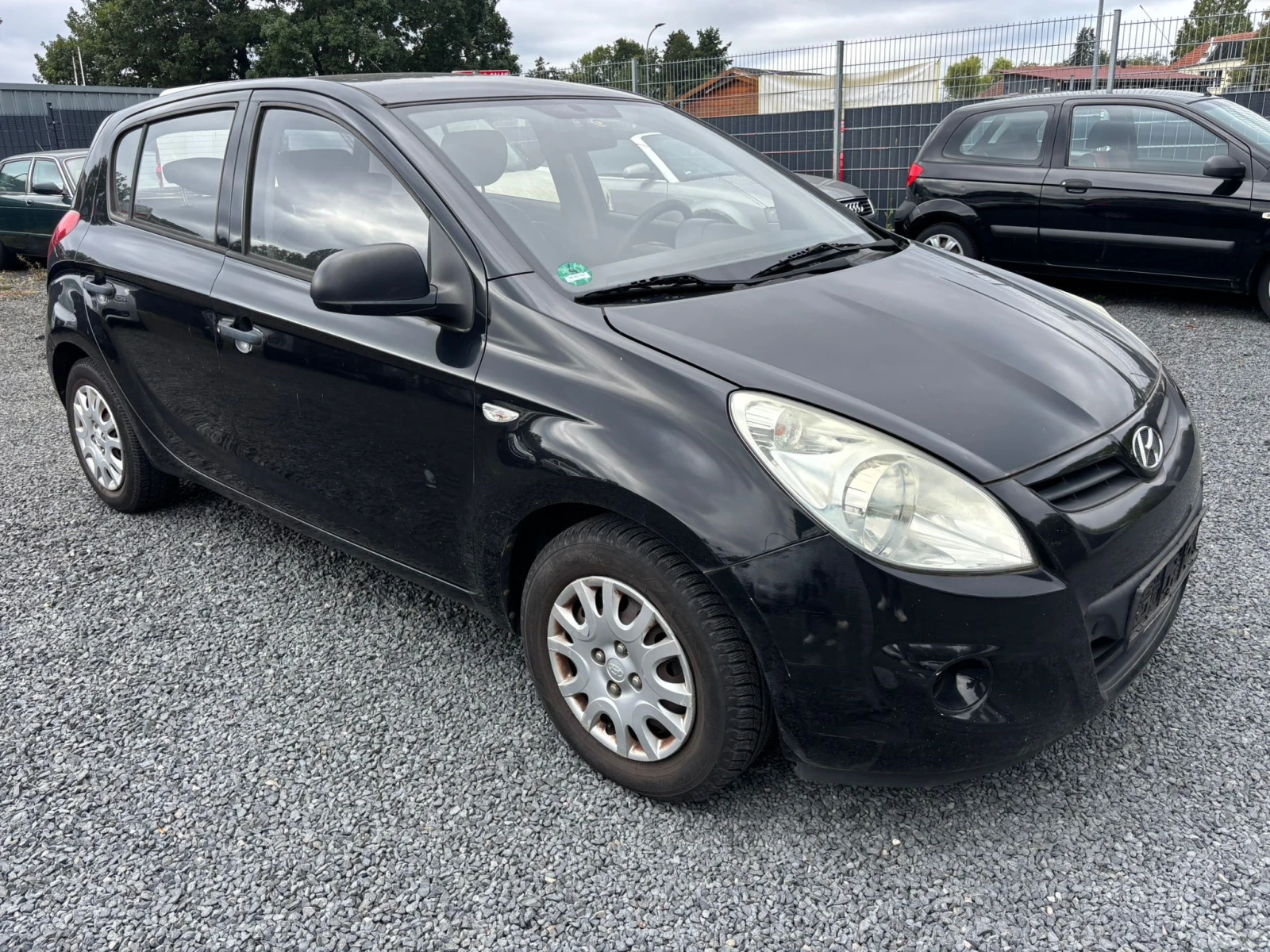 Hyundai I20 Classic 1.2i 78PS - изображение 4