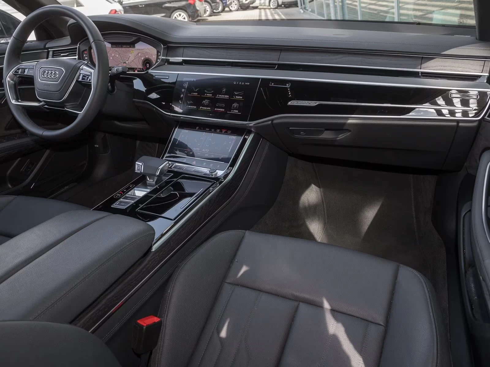 Audi A8 50 TDI Q PANO  - изображение 4