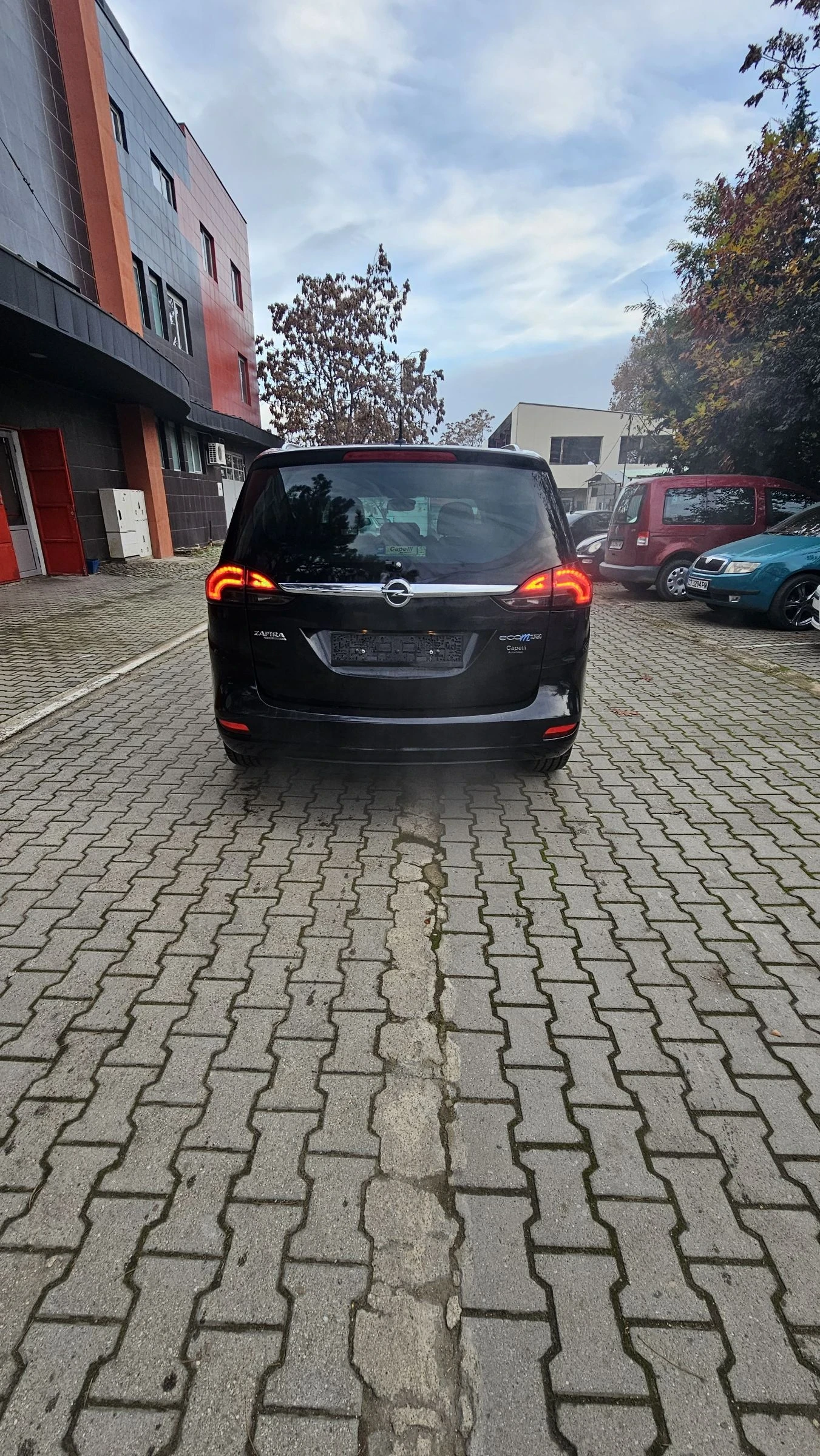 Opel Zafira 1.6i CHG 2013 - изображение 5