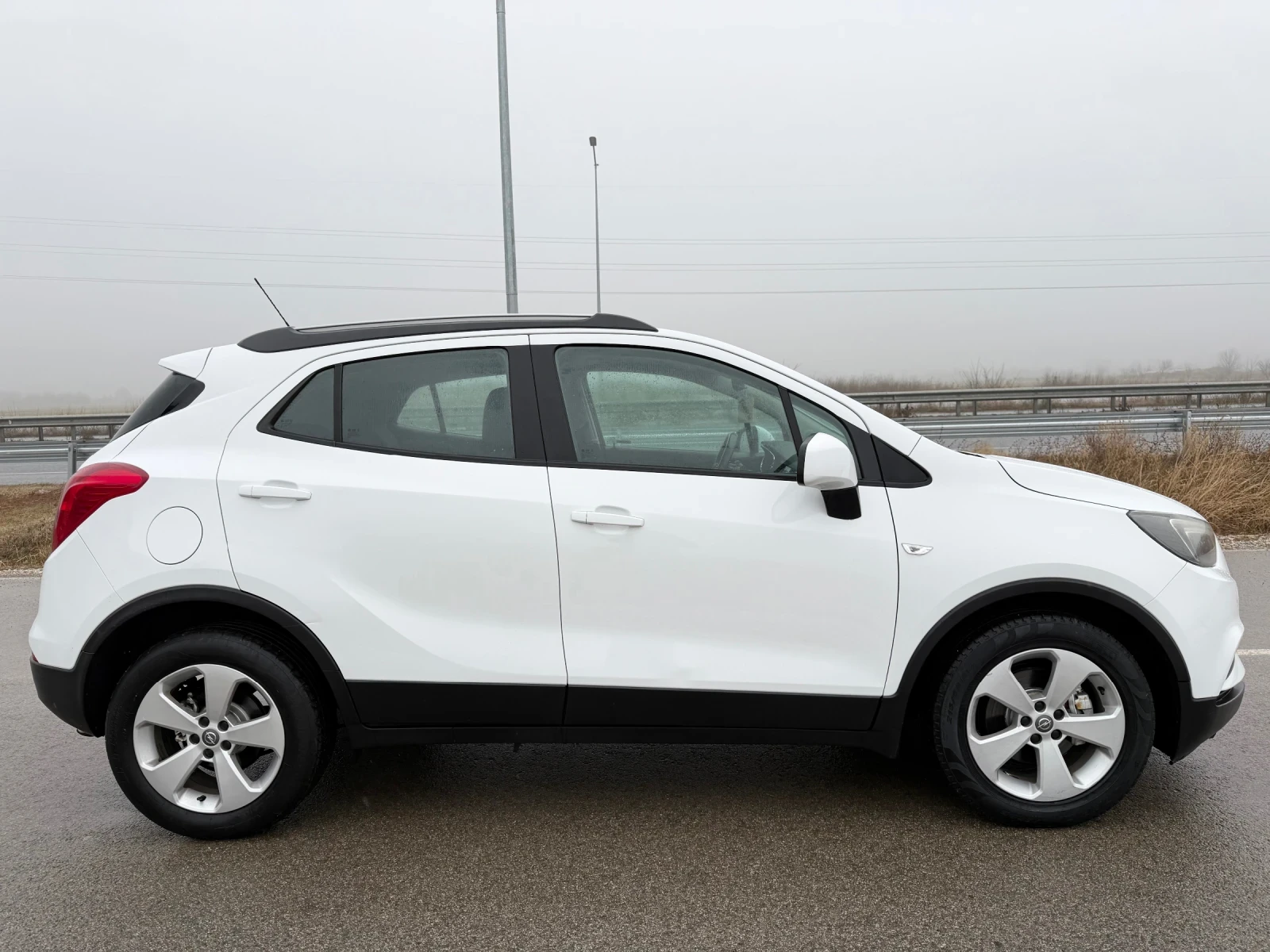 Opel Mokka X 1.6i ACTIV / NAVIGATION / PARKTRONIC / AVTOPILOT - изображение 5