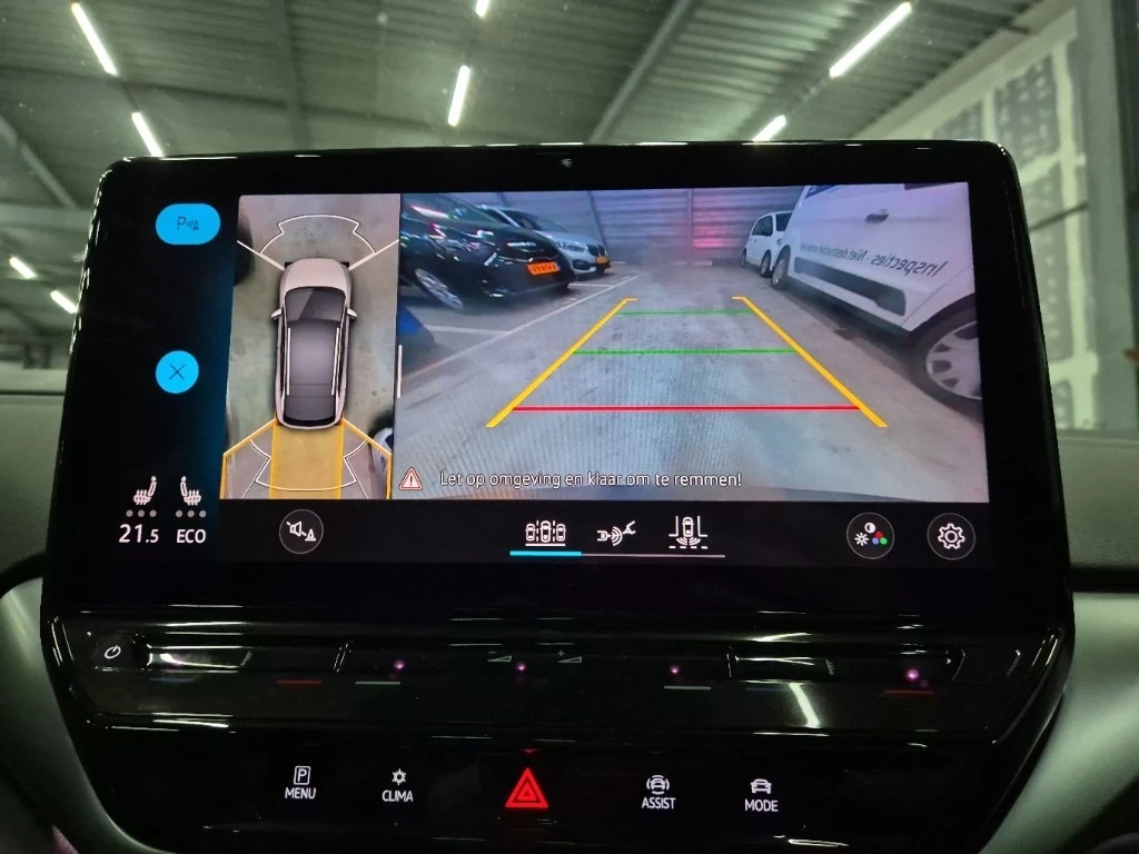 VW ID.4 1stPro/82kw/Pano/360/Memory/HeadUp/103km, снимка 13 - Автомобили и джипове - 53818722