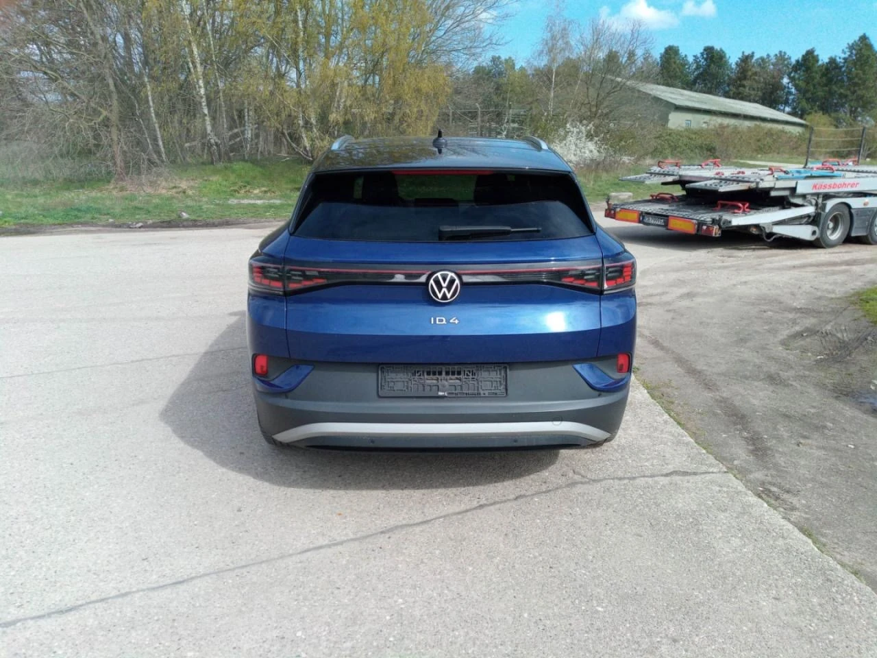 VW ID.4 1stPro/82kw/Pano/360/Memory/HeadUp/103km, снимка 16 - Автомобили и джипове - 53818722