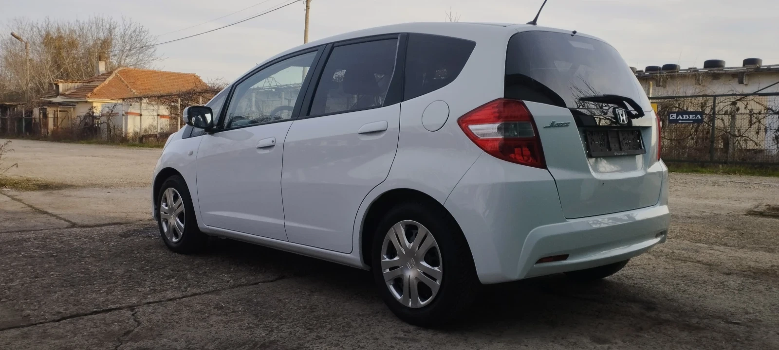 Honda Jazz 90k.c, снимка 8 - Автомобили и джипове - 53944793