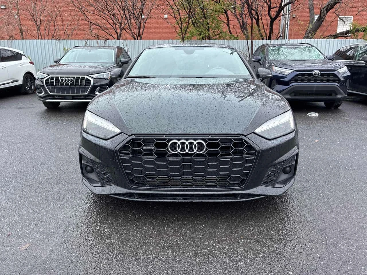 Audi A5 Progressiv/ПАНОРАМА/ДИСТРОНИК, снимка 2 - Автомобили и джипове - 54461275