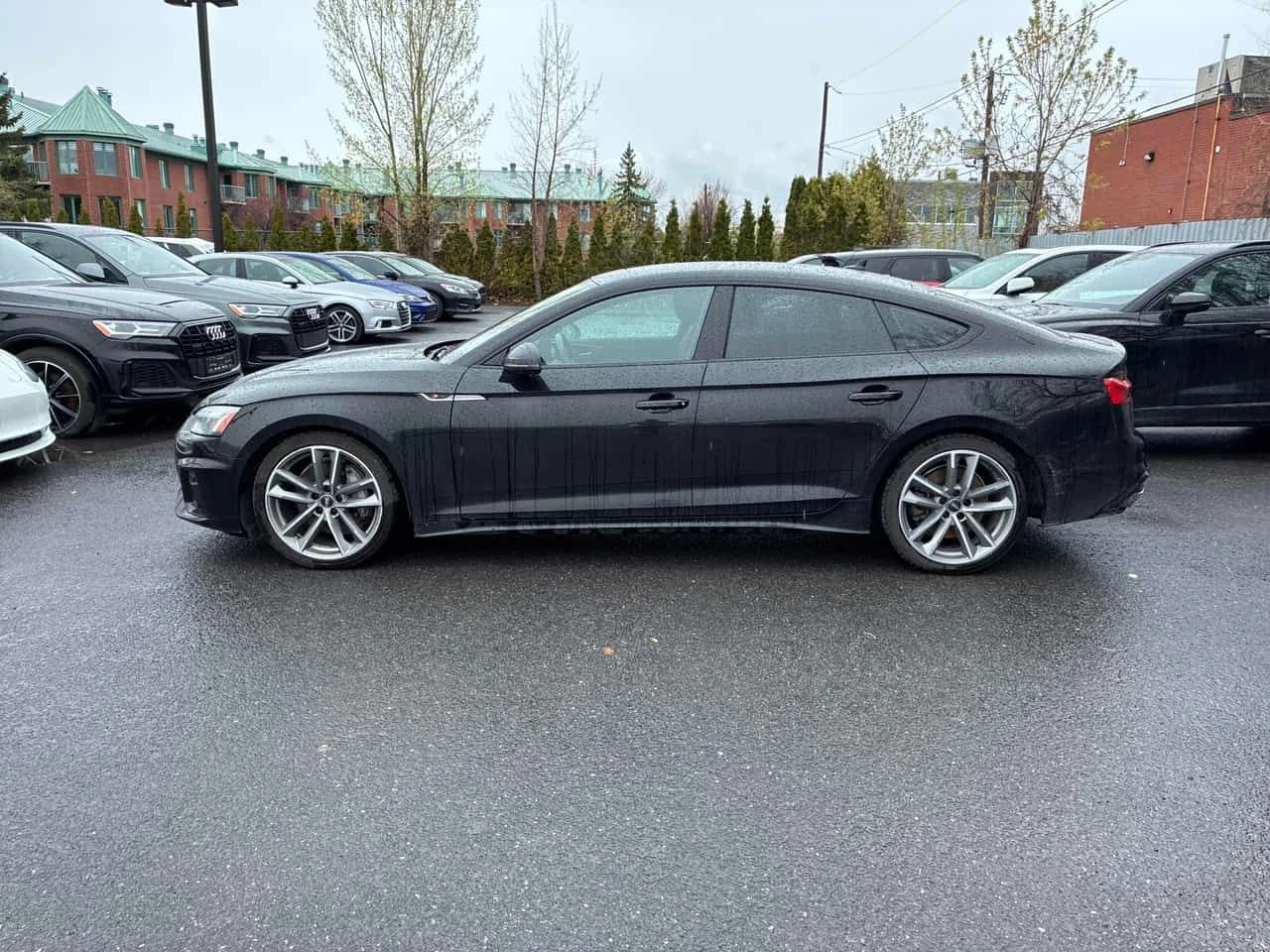 Audi A5 Progressiv/ПАНОРАМА/ДИСТРОНИК, снимка 3 - Автомобили и джипове - 54461275