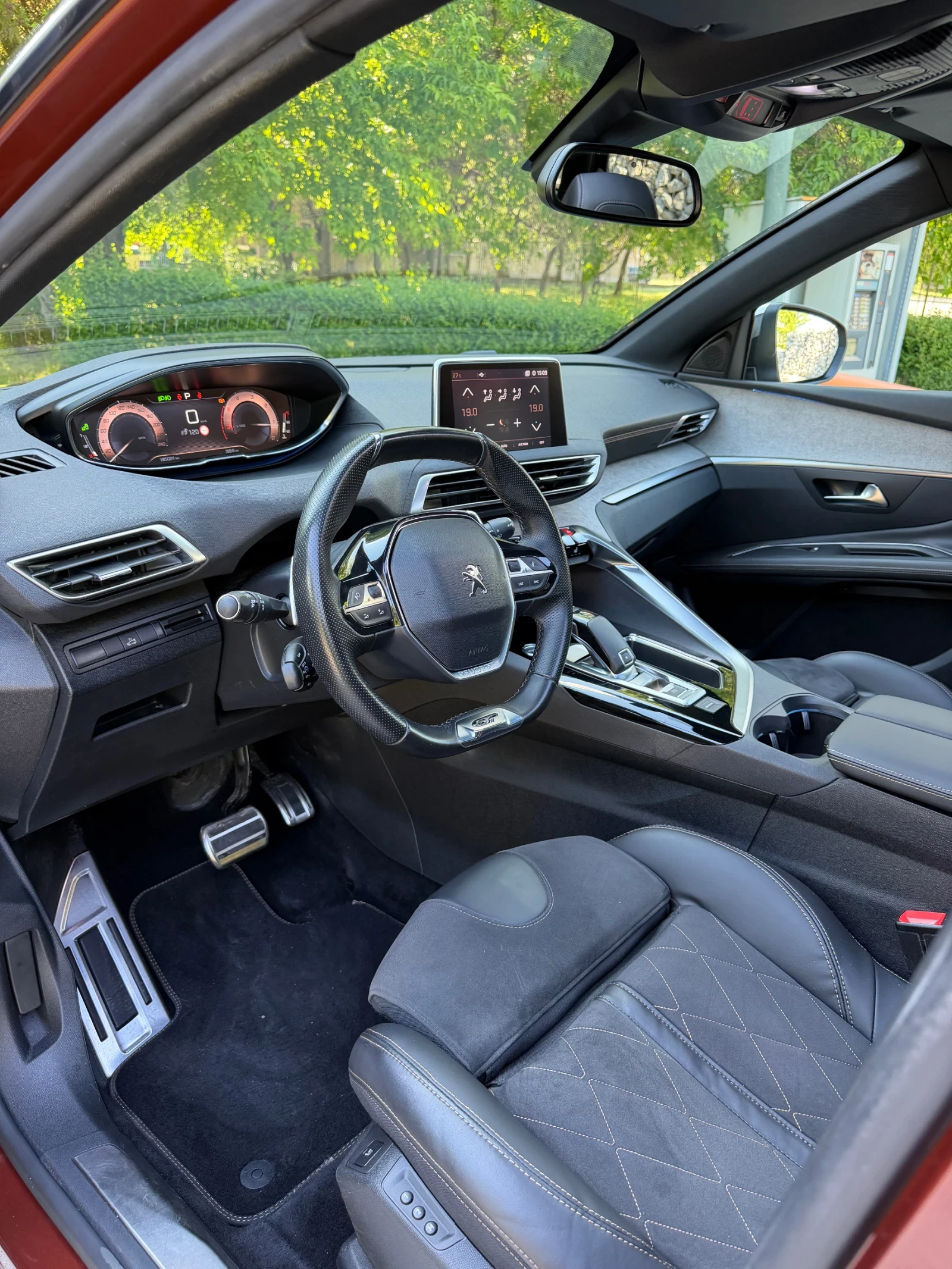 Peugeot 3008 * GT* 2.0HDI* ПАНО* МАСАЖ* ФУЛ* 360* , снимка 9 - Автомобили и джипове - 54567643