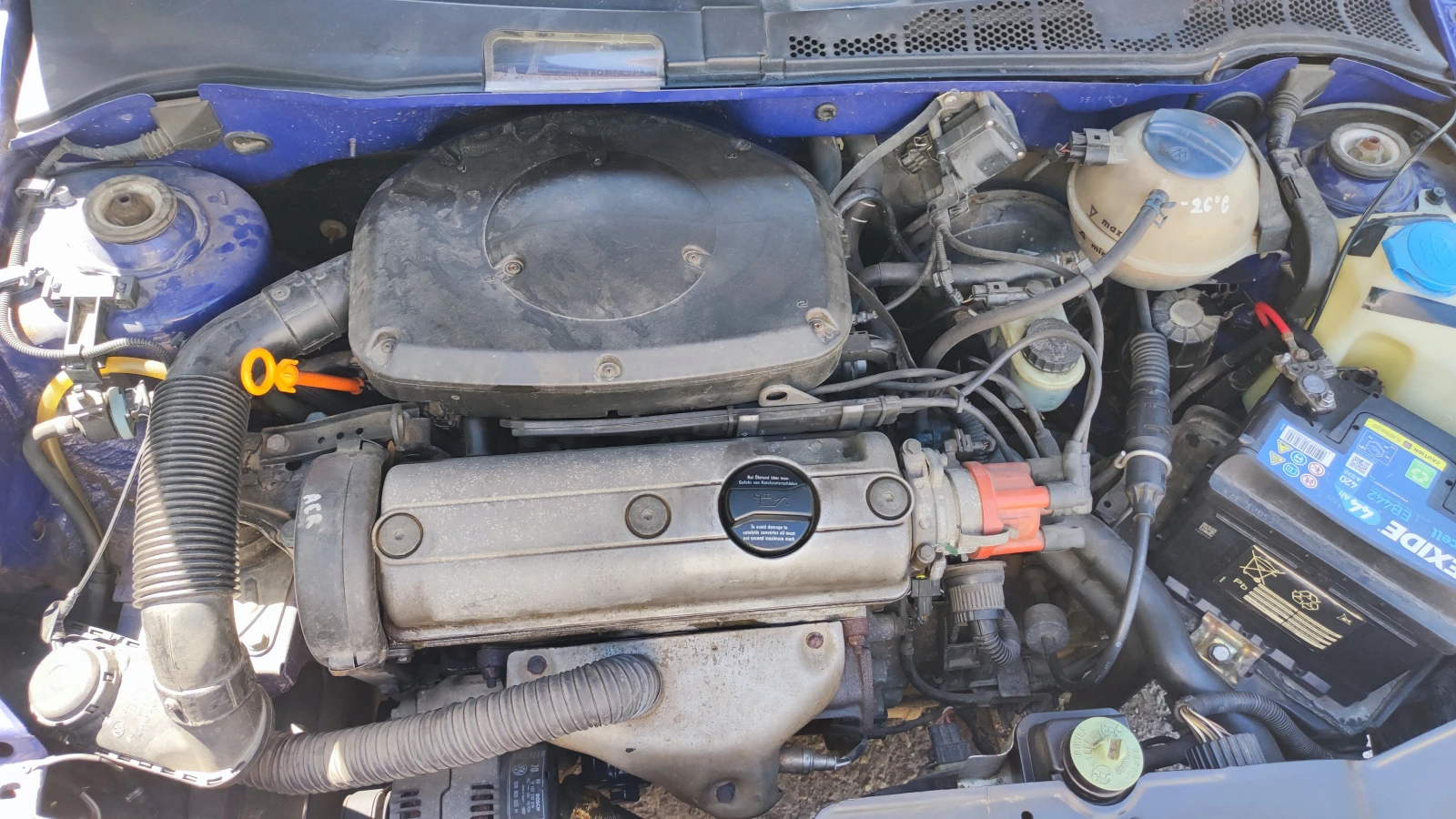 VW Polo, снимка 8 - Автомобили и джипове - 54713162