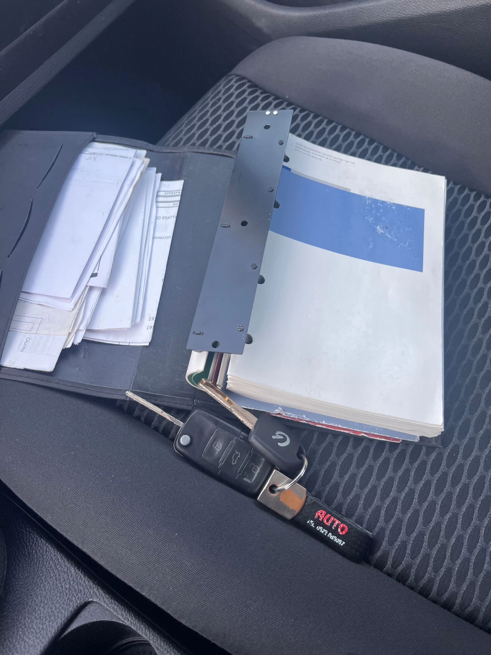 VW Golf 1.6i газ, снимка 15 - Автомобили и джипове - 54861116