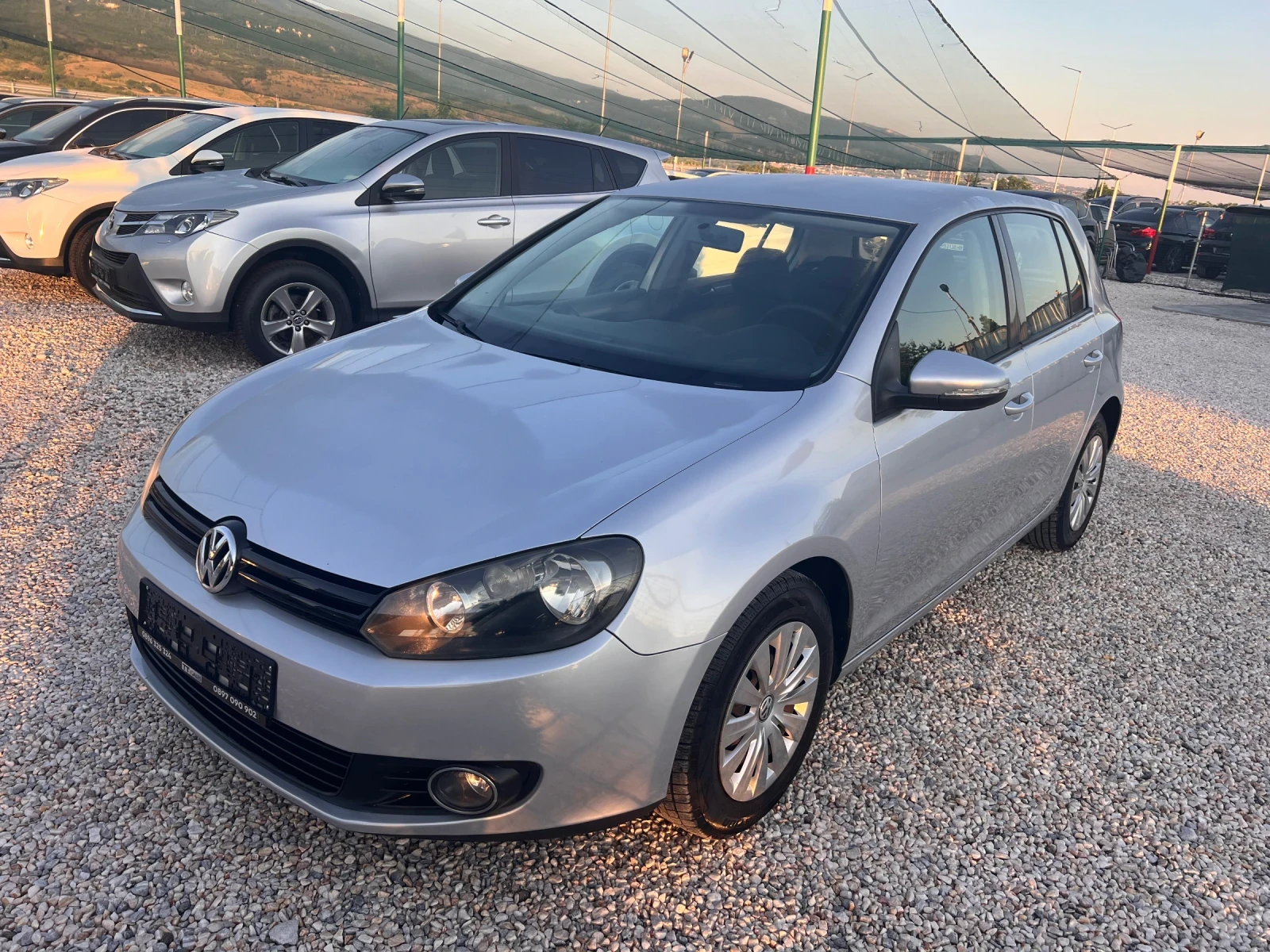 VW Golf 1.6i газ, снимка 3 - Автомобили и джипове - 54861116