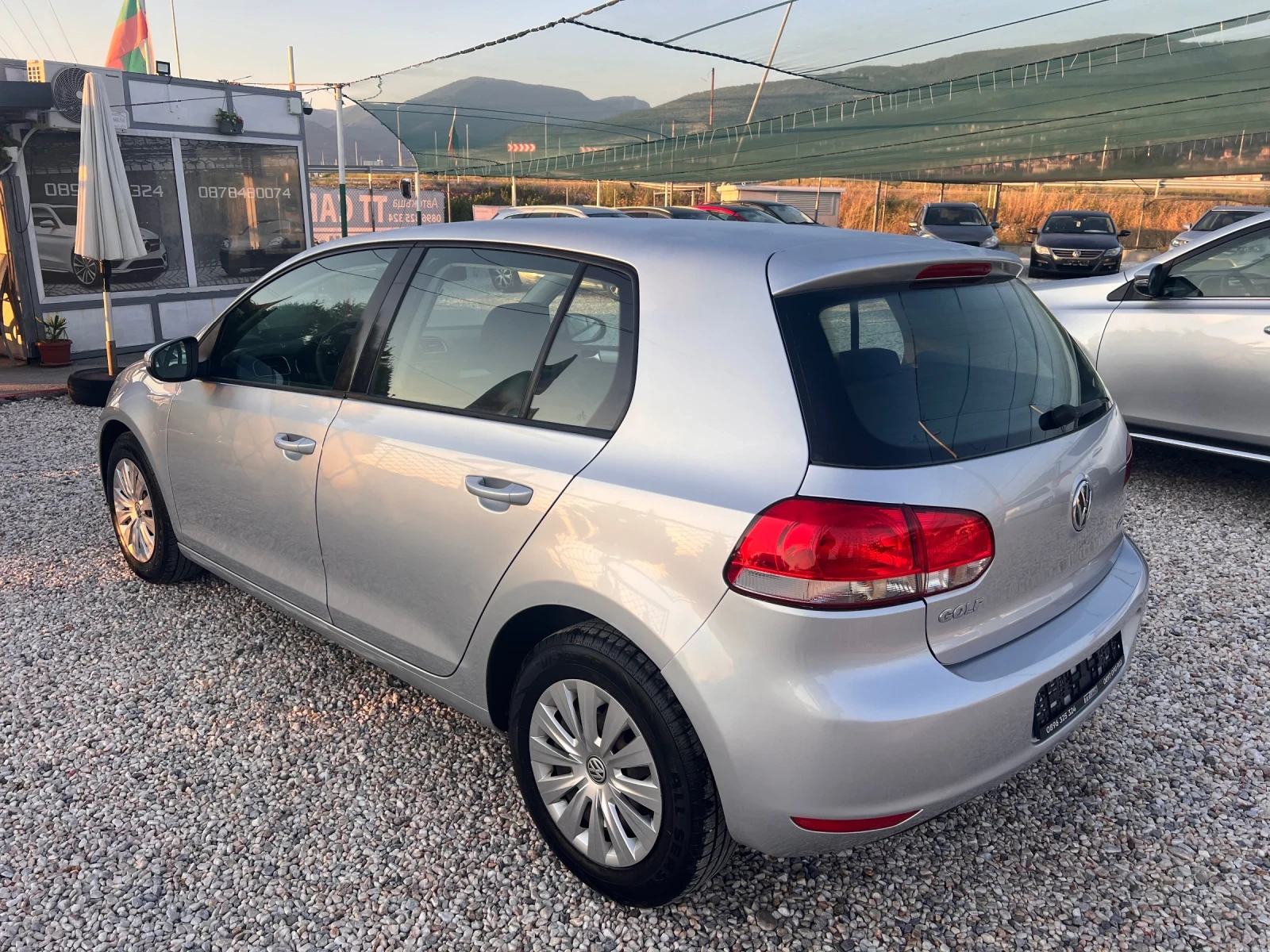 VW Golf 1.6i газ, снимка 7 - Автомобили и джипове - 54861116