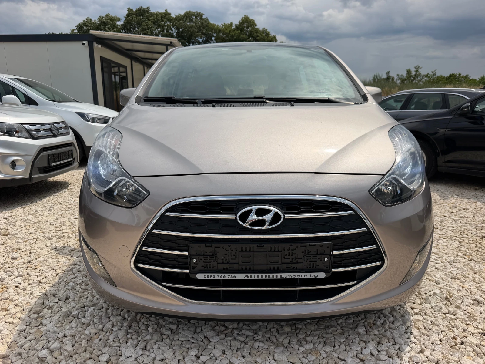 Hyundai Ix20 FACELIFT 1.4CRDI 90 CV XPOSSIBLE, снимка 5 - Автомобили и джипове - 55407452