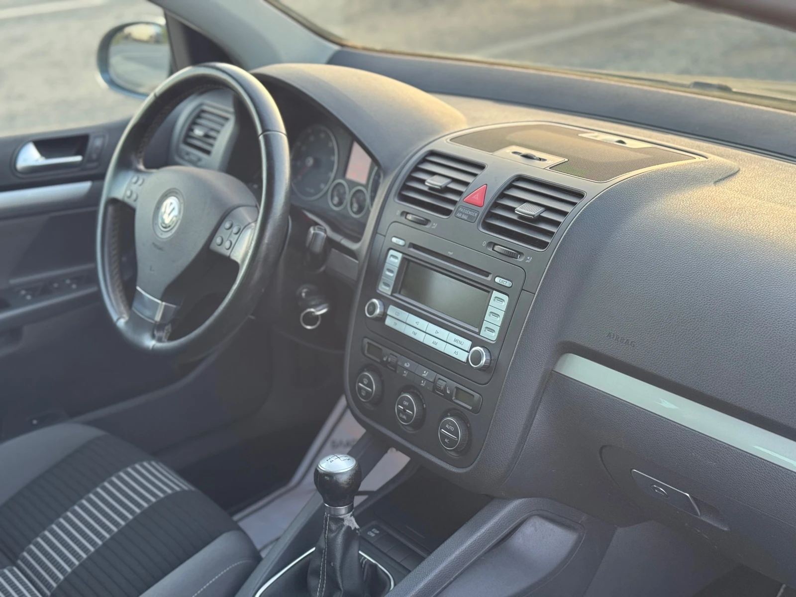 VW Golf 1.4i* 2008* UNITED* FACELIFT* Клима* Германия* Ори, снимка 13 - Автомобили и джипове - 55425124
