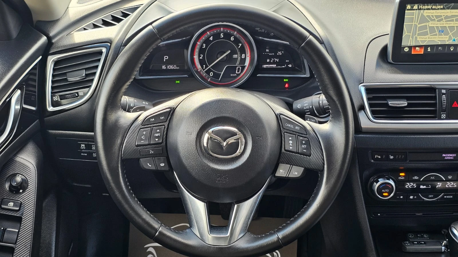 Mazda 3 2.0Sky AUTO CH-8бр ДЖАНТИ-ДИСТРОНИК-ИСТОРИЯ-ЛИЗИНГ, снимка 10 - Автомобили и джипове - 56139161