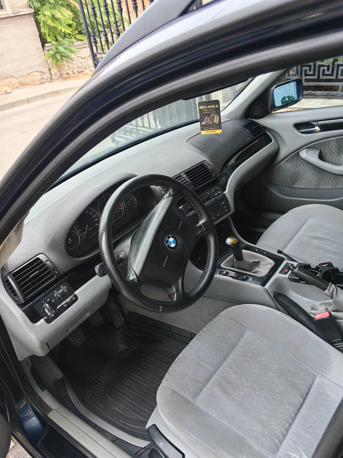 BMW 320 E46, снимка 5 - Автомобили и джипове - 56250377