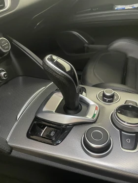 Alfa Romeo Stelvio  2.2/210HP SPRINT Q4, Harman/Kardon | Mobile.bg    6
