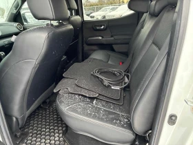 Toyota Tacoma * 4x4 Double Cab Auto * CARFAX * БЕЗ ПЪРВОНАЧАЛНА , снимка 12