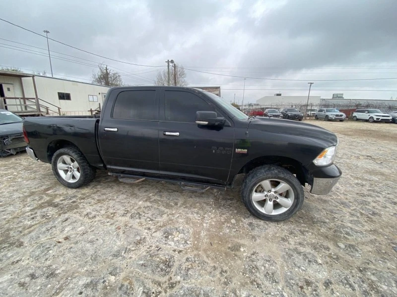 Dodge RAM 1500 5.7 HEMI за части, снимка 3 - Автомобили и джипове - 46561753