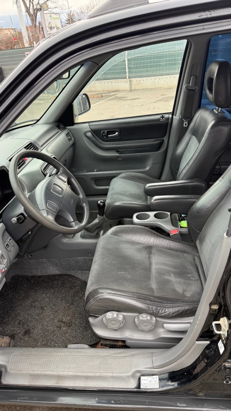 Honda Cr-v, снимка 8 - Автомобили и джипове - 49191998