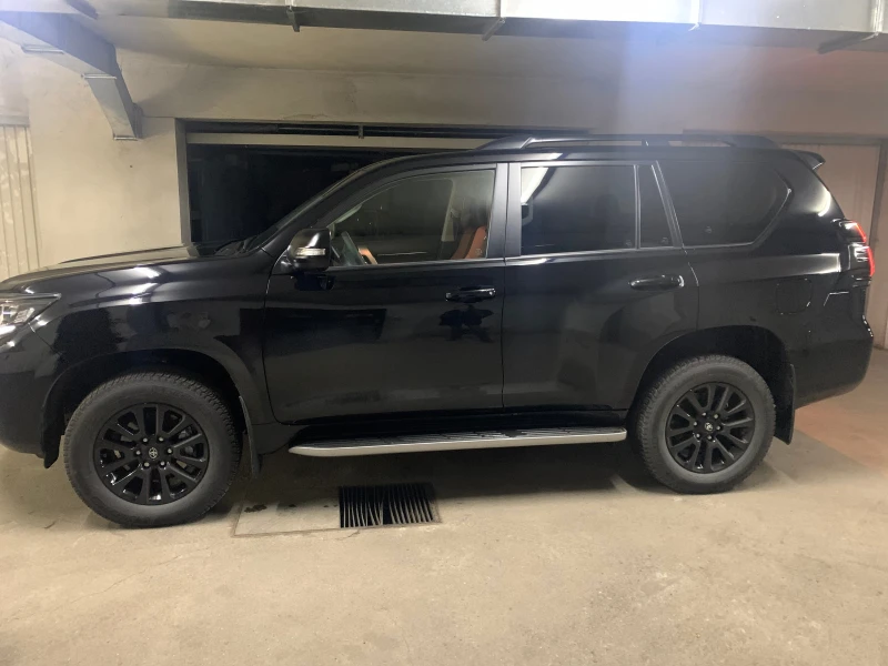 Toyota Land cruiser 150 Special Edition, снимка 10 - Автомобили и джипове - 49632160