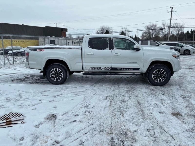 Toyota Tacoma * 4x4 Double Cab Auto * CARFAX * БЕЗ ПЪРВОНАЧАЛНА , снимка 3 - Автомобили и джипове - 52990855