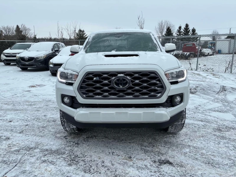 Toyota Tacoma * 4x4 Double Cab Auto * CARFAX * БЕЗ ПЪРВОНАЧАЛНА , снимка 6 - Автомобили и джипове - 52990855