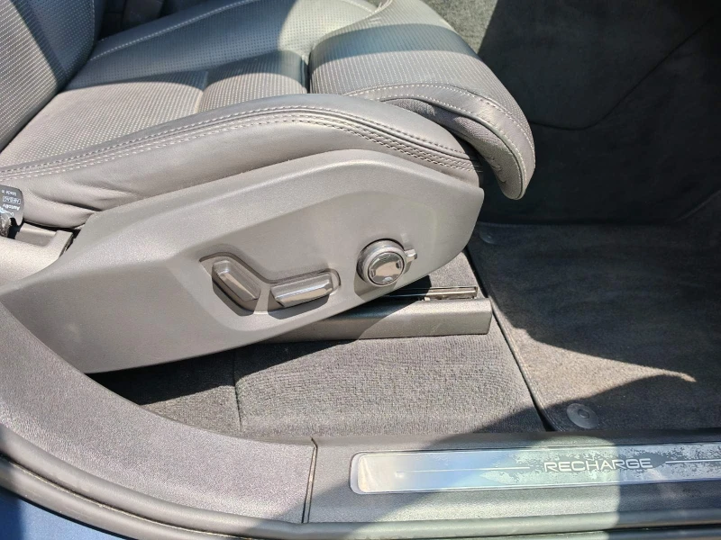 Volvo Xc90 II 2.0TwEn T8 PlugIn Hybrid 7места, снимка 13 - Автомобили и джипове - 53016338