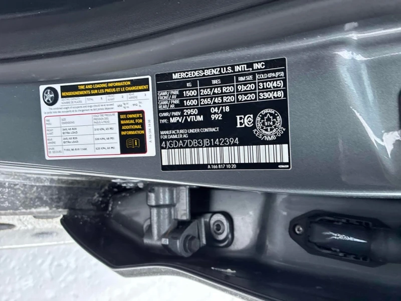 Mercedes-Benz GLE * 550 * CARFAX * БЕЗ ПЪРВОНАЧАЛНА ВНОСКА, снимка 10 - Автомобили и джипове - 53037633