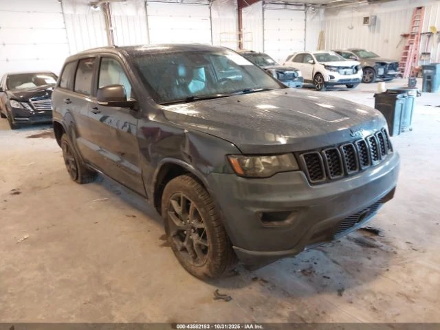 Jeep Grand cherokee 80TH ANNIVERSARY LIMITED 4X4 ПАНОРАМА КОЖА ДИСТРОН, снимка 3 - Автомобили и джипове - 53208927