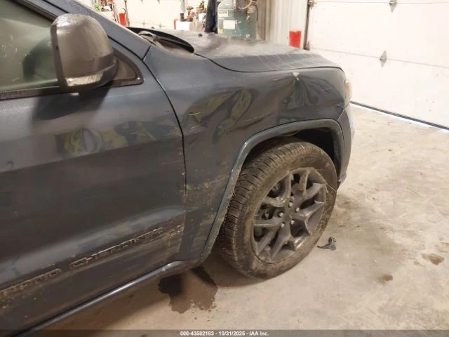 Jeep Grand cherokee 80TH ANNIVERSARY LIMITED 4X4 ПАНОРАМА КОЖА ДИСТРОН, снимка 10 - Автомобили и джипове - 53208927