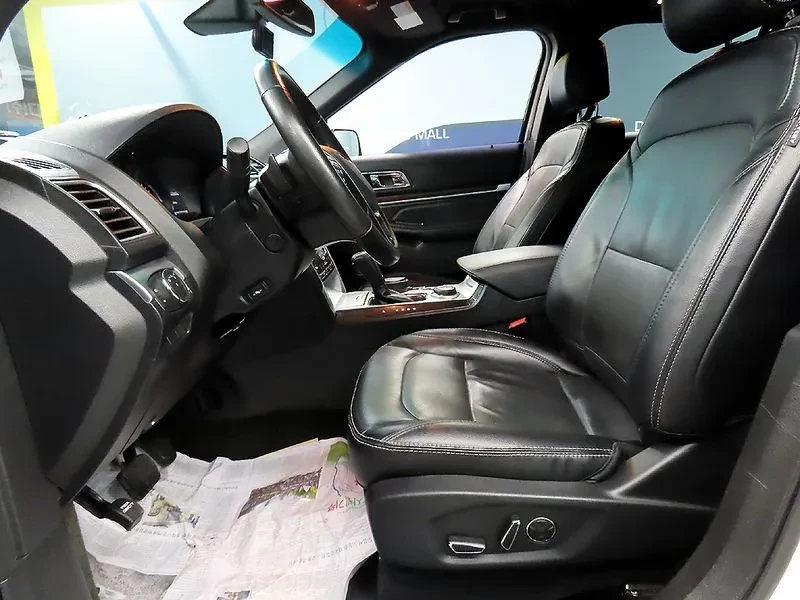 Ford Explorer 2.3 AWD, снимка 6 - Автомобили и джипове - 54351493