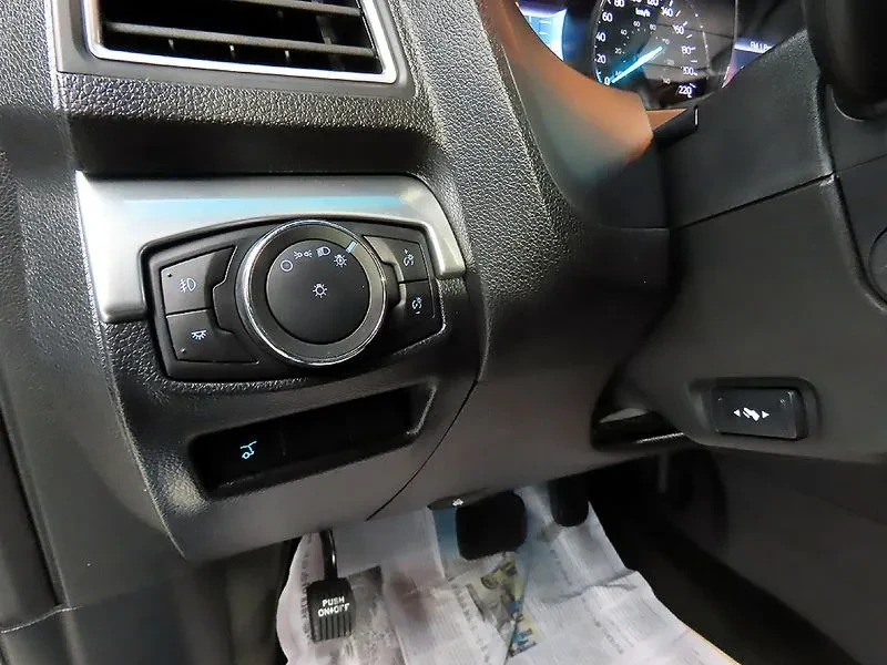 Ford Explorer 2.3 AWD, снимка 14 - Автомобили и джипове - 54351493