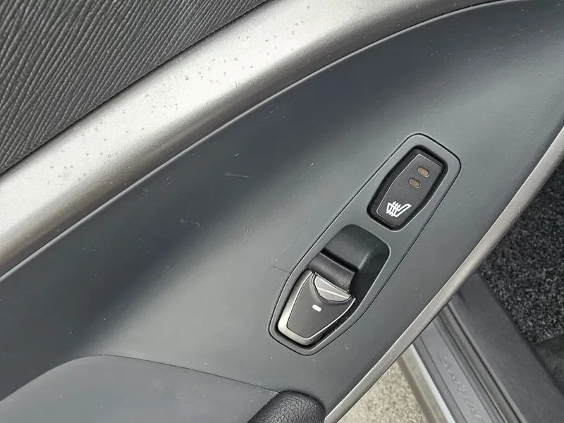 Hyundai Santa fe 2.0, снимка 12 - Автомобили и джипове - 54872426