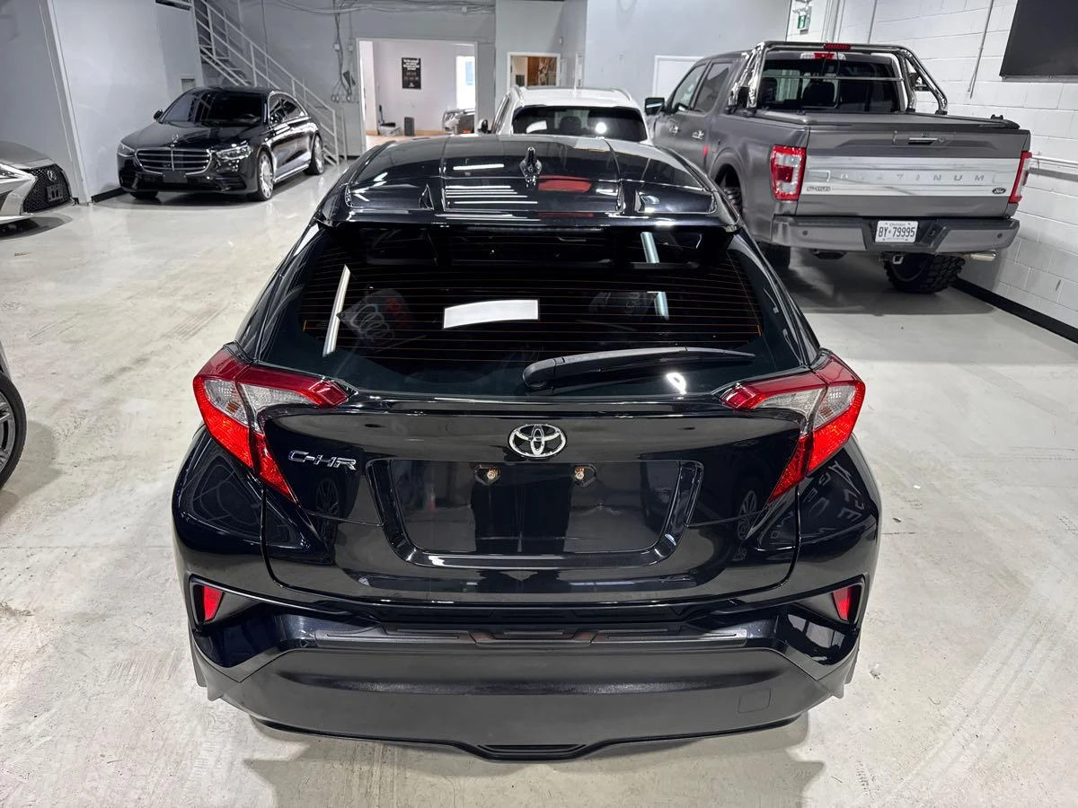 Toyota C-HR * XLE  * * АвтоКредит - изображение 4