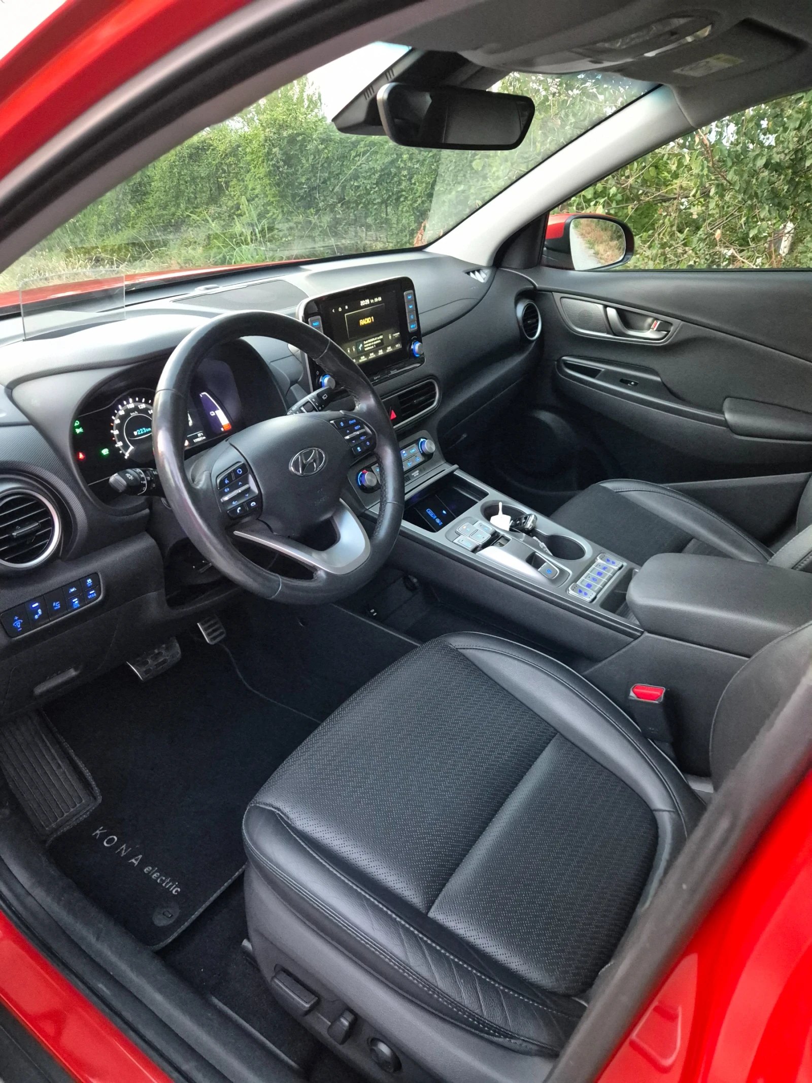 Hyundai Kona 64 kWh/ Premium/204кс/Термо помпа - изображение 9