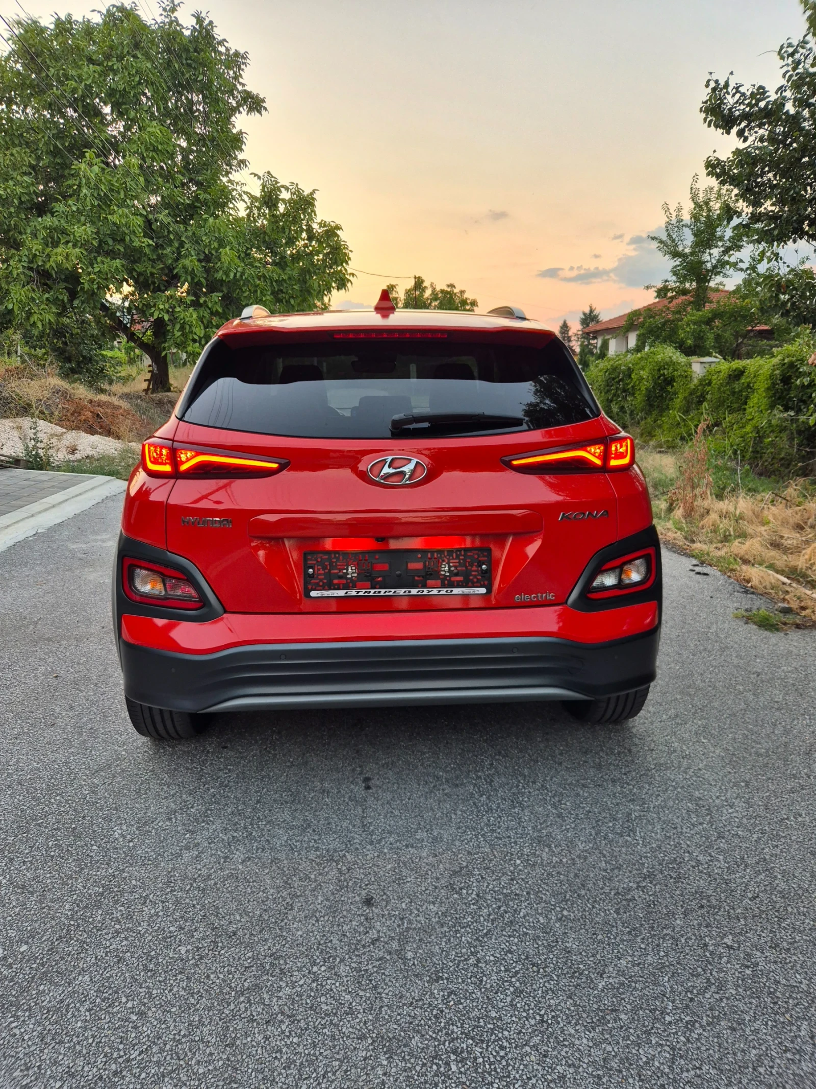 Hyundai Kona 64 kWh/ Premium/204кс/Термо помпа - изображение 6