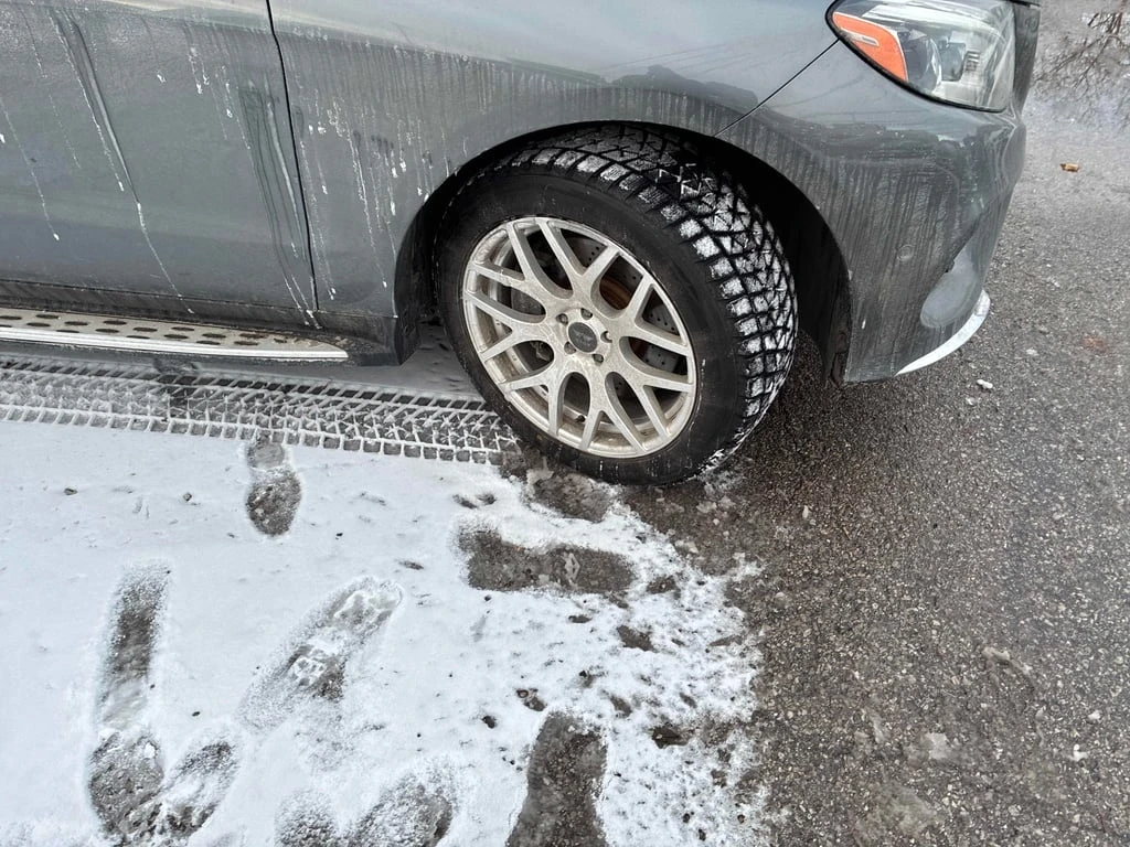 Mercedes-Benz GLE * 550 * CARFAX * БЕЗ ПЪРВОНАЧАЛНА ВНОСКА - изображение 7