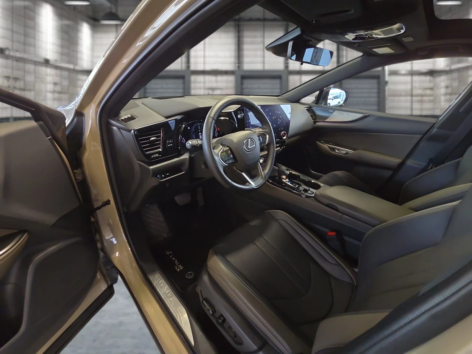 Lexus NX 350h OVERTRAIL* 243HP* ����* HUD* MARKLEV* �������� | Mobile.bg � ����������� 8