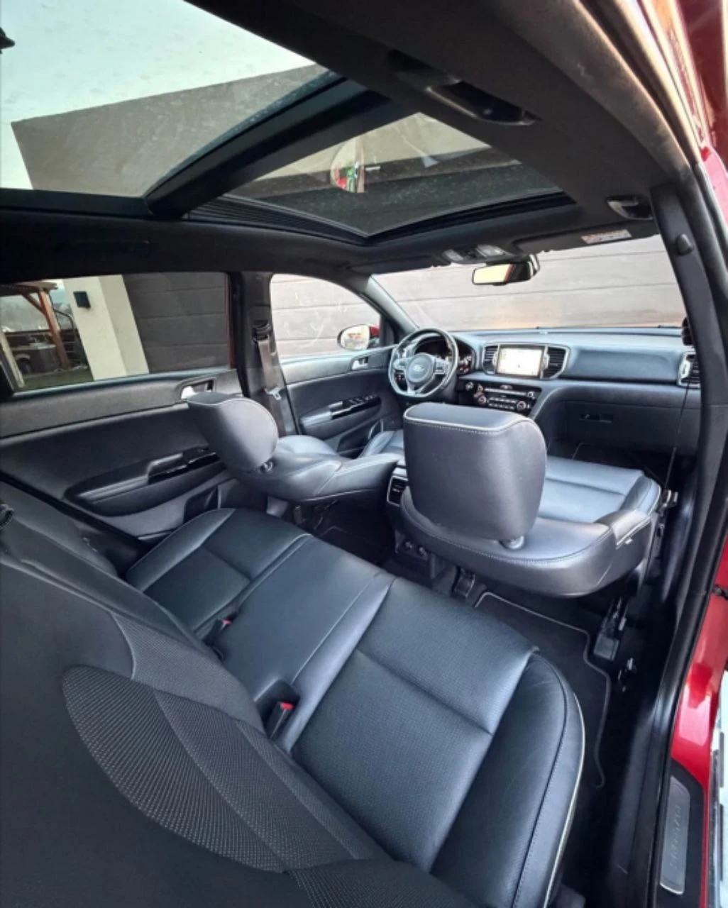 Kia Sportage GT LINE Всички Екстри, снимка 5 - Автомобили и джипове - 53746282