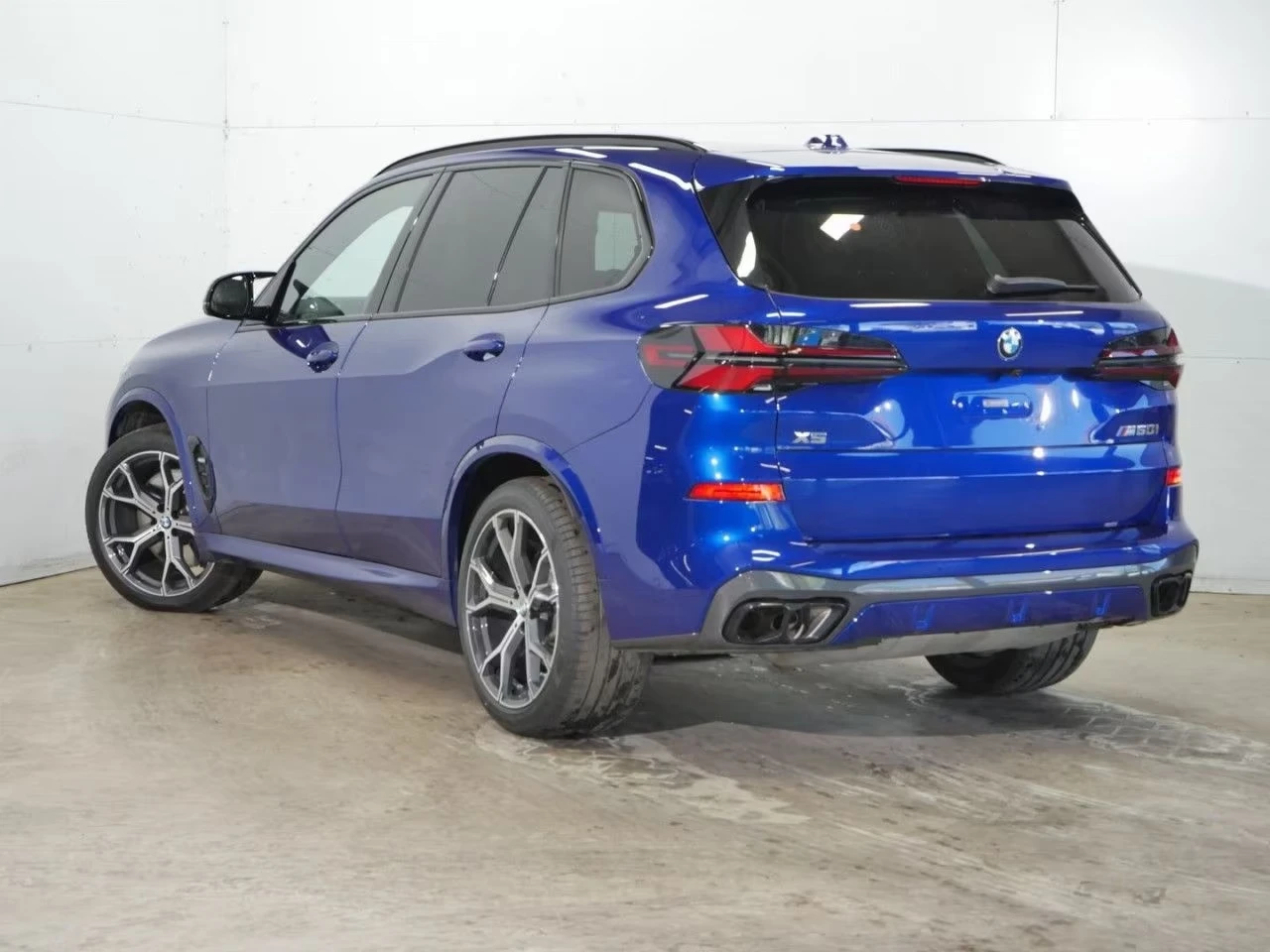 BMW X5 M60i/M SPORT PRO/HEAD UP/360  /HK/INDIVIDUAL, снимка 3 - Автомобили и джипове - 55277811