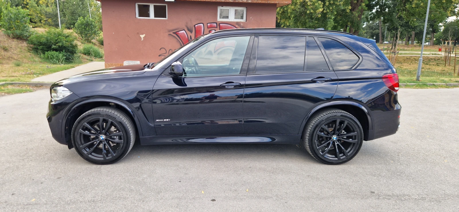 BMW X5 xDrive35i, снимка 3 - Автомобили и джипове - 55597982